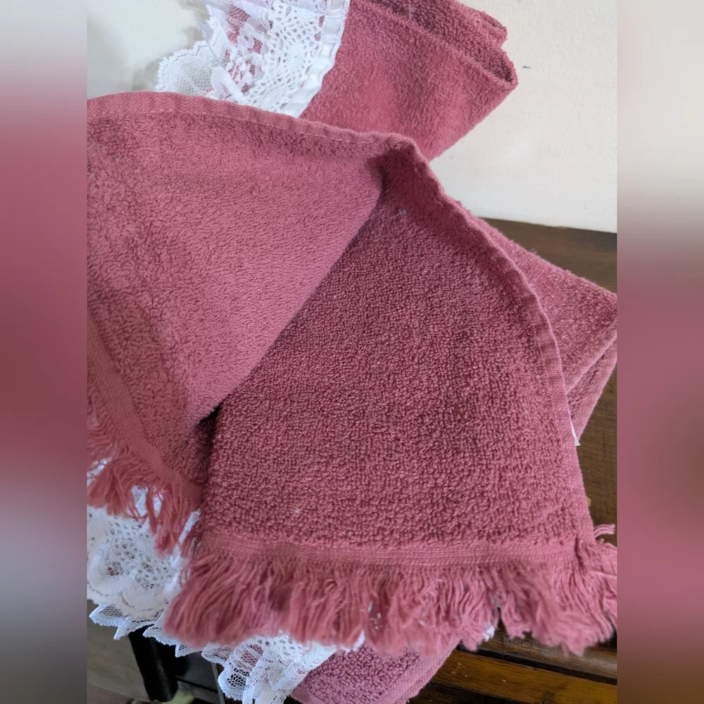 Vintage Cannon White Floral Lace Trim Towel Set Pink Mauve Rose Shabby Chic